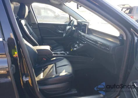 2020 Lincoln Corsair Standard z USA, uszkodzony, nr VIN 5LMCJ1D95LUL27346